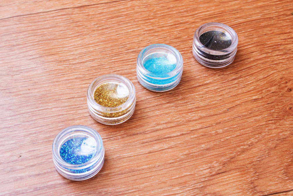 Szklane pojemniki na kosmetyki - elegancja, ekologia i trwałość w jednym